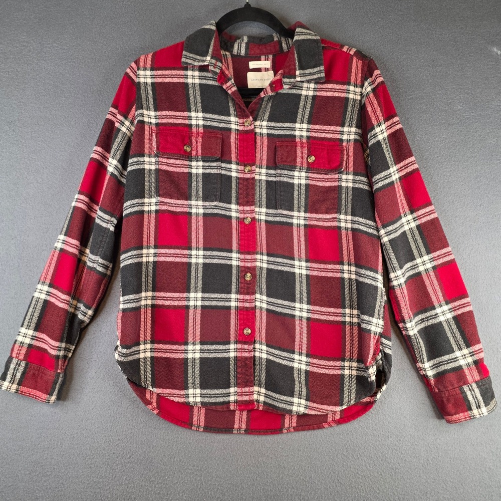 American Eagle Flannel Shirt‎ Womens Medium Red Black Plaid Soft Classic Fit